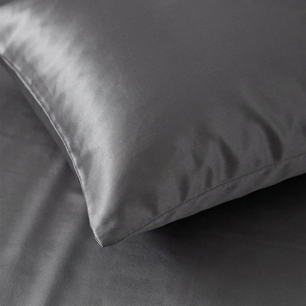 Audreamy Amoura 100% Mulberry Silk Pillowcase