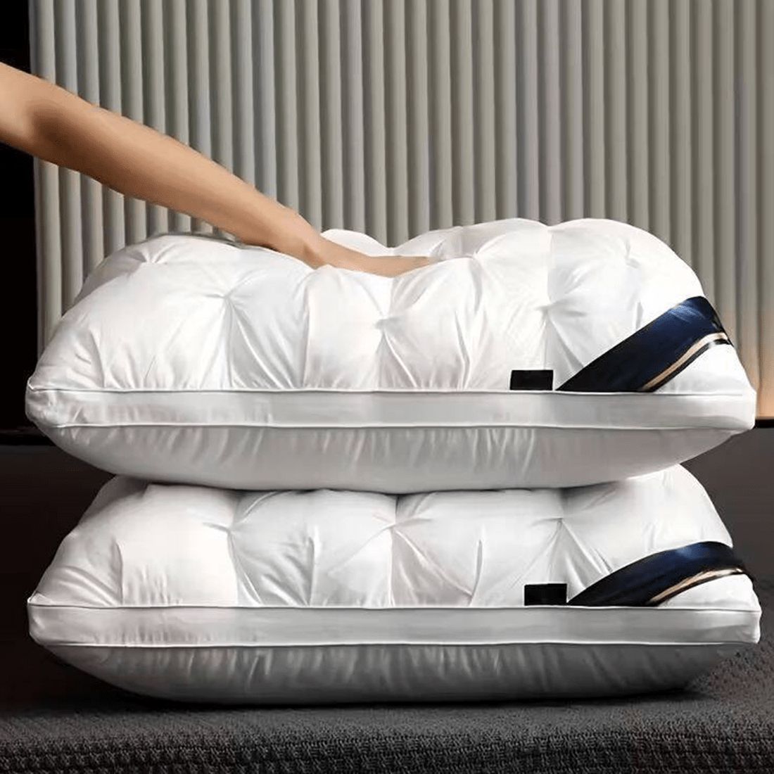 Luxury Pillow Quilted Pillow High-Quality Pillow Comfortable Pillow Bedding - White - Size 700g medium pillow