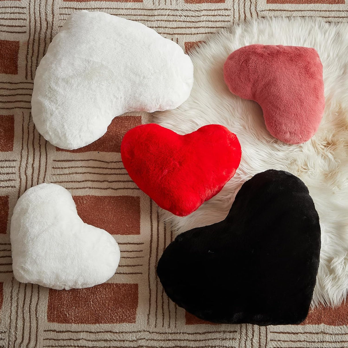Heart Pillows for Valentine's Day, White Heart Shaped Pillows, Ultra Soft Small Cute Fluffy Pillows, Love Throw Pillows Gifts, Women Girls Living Room Decor 10x13 Inch