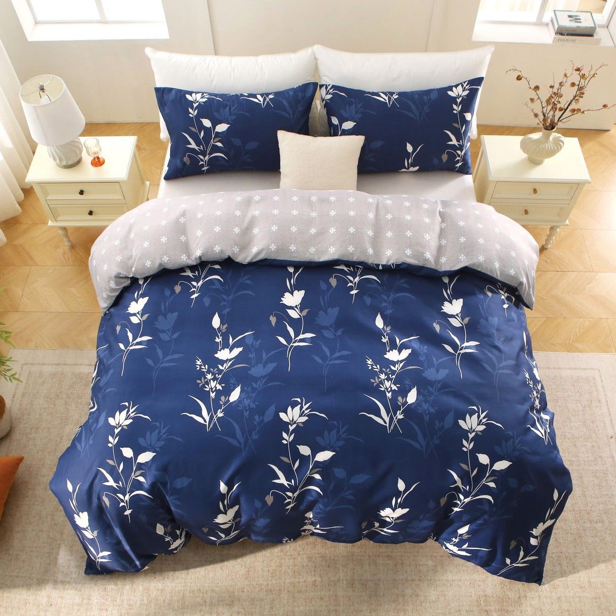 3 Piece Hotel Soft Microfiber Quilt Cover Set-2000TC Duvet/Donna Cover Set & Pillowcases -1 Quilt Cover Zipper Closure & 1 x Pillowcases-Breathable Bedding - Wrinkle, Fade, Stain Resistant(Navy Floral,King)
