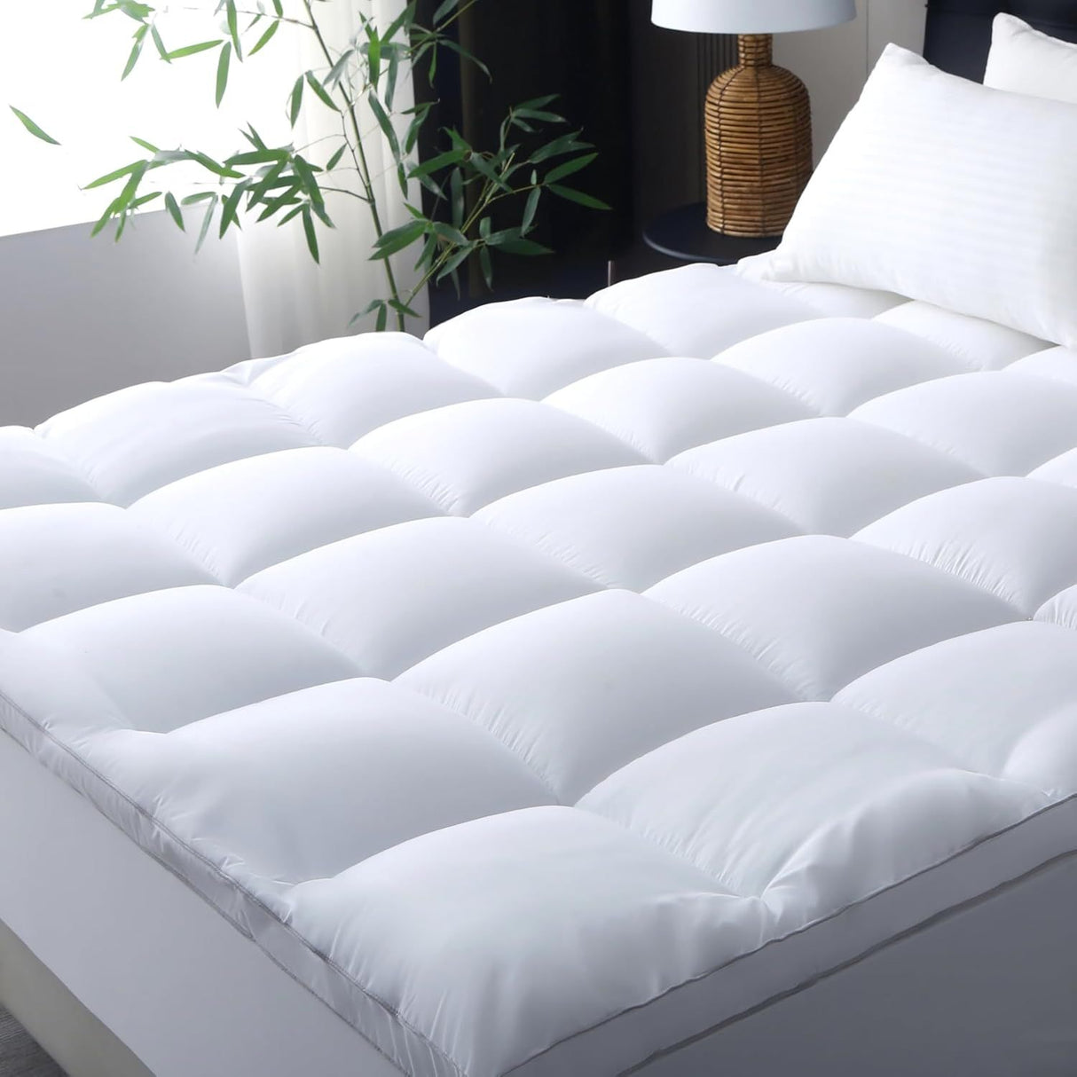 1000GSM Mattress Topper Viscose Derived from Bamboo, Thick Pillowtop Fitted Mattress Cover with 45cm Deep Skirt - Machine Washable Hypoallergenic(King Single,Black)