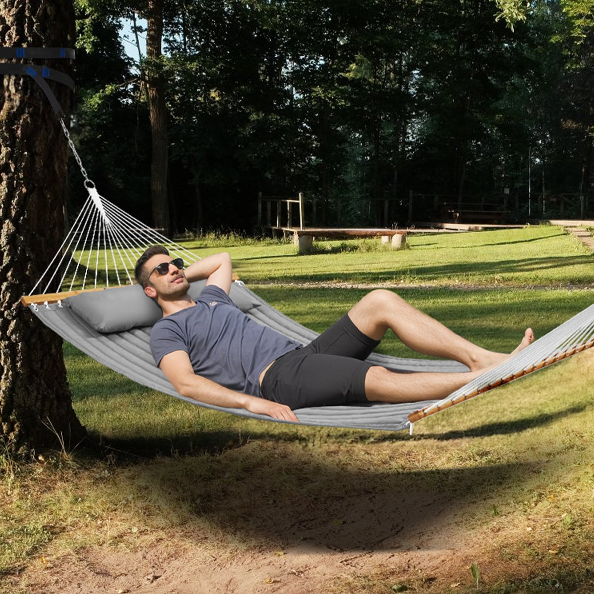 Double Quilted Fabric Hammock, 12 FT Double Hammock with Hardwood Spreader Bars, 2 Person Quilted Hammock with Detachable Pillow and Chains for Camping Outdoor Patio Yard Beach, 480 lbs Capacity