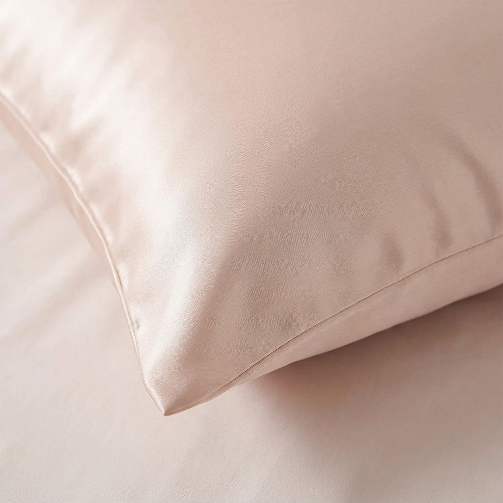 Audreamy Amoura 100% Mulberry Silk Pillowcase