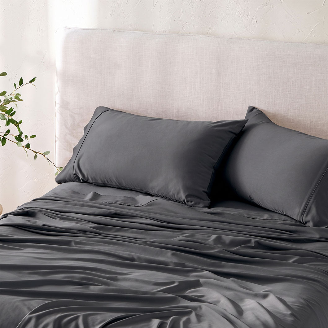 3 Piece Hotel Bamboo Cooling Sheet Set -Ultra Soft 2000TC Breathable Bed Sheets Set with 37 Centimetre Deep Pocket-Cooling Sheets for Hot Sleepers(White,King Single) (Copy)