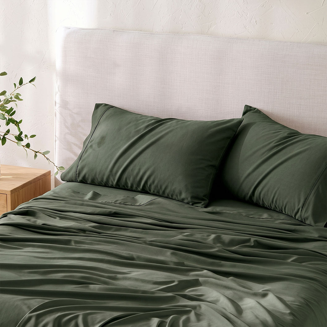 3 Piece Hotel Bamboo Cooling Sheet Set -Ultra Soft 2000TC Breathable Bed Sheets Set with 37 Centimetre Deep Pocket-Cooling Sheets for Hot Sleepers(White,King Single) (Copy)