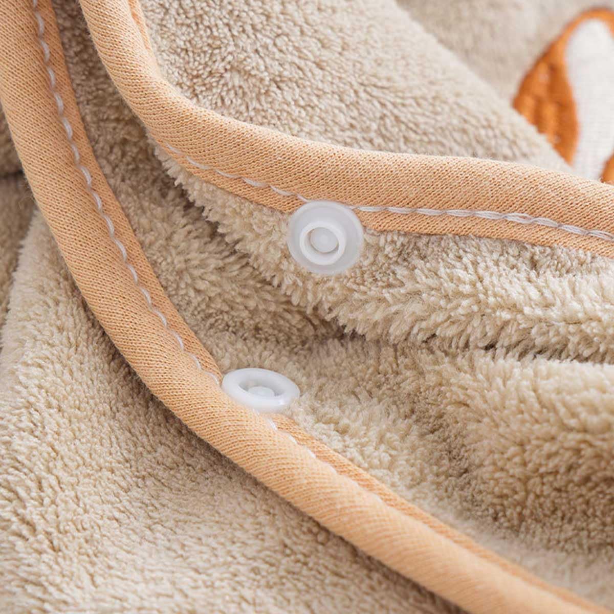 Ultra-Soft Hooded Bath Towel for Kids – Coral Fleece Poncho with Charming Animal Design, Quick-Dry Absorbent Robe for Bath, Pool, Beach (Deer)