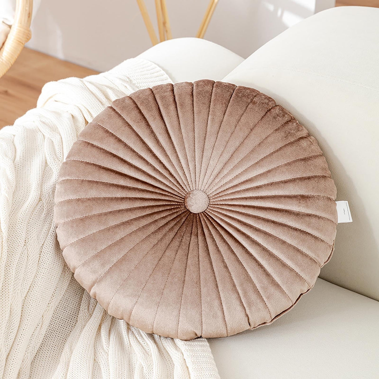 Darzheoy Round Throw Pillow 15.7 inch Decorative Round Velvet Floor Pillows Small Pumpkin Throw Pillow Cushion for Living Room Sofa Bed, Gray Coffee