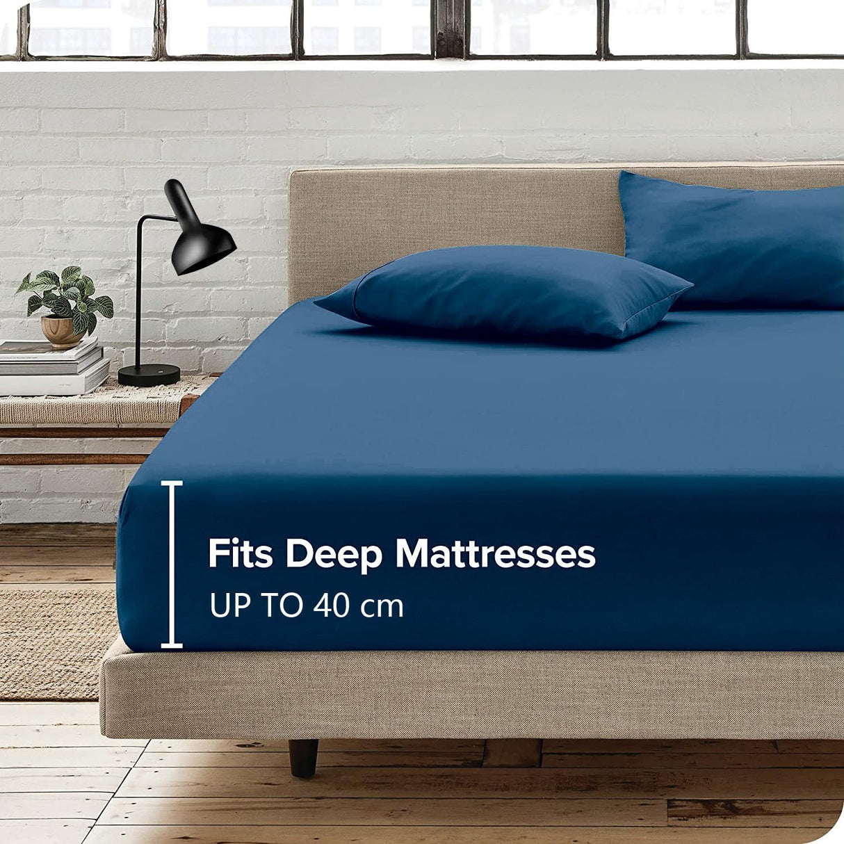 3 Piece Fitted Sheet Set- Fitted Sheet & Pillowcases -Breathable Bedding - Wrinkle, Fade, Stain Resistant- 40cm Deep Pocket Fitted Bed Sheet Set(Navy,Double)