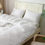 3 Piece Hotel Soft Microfiber Quilt Cover Set-2000TC Duvet/Donna Cover Set & Pillowcases -1 Quilt Cover Zipper Closure & 1 x Pillowcases-Breathable Bedding - Wrinkle, Fade, Stain Resistant(White,King)