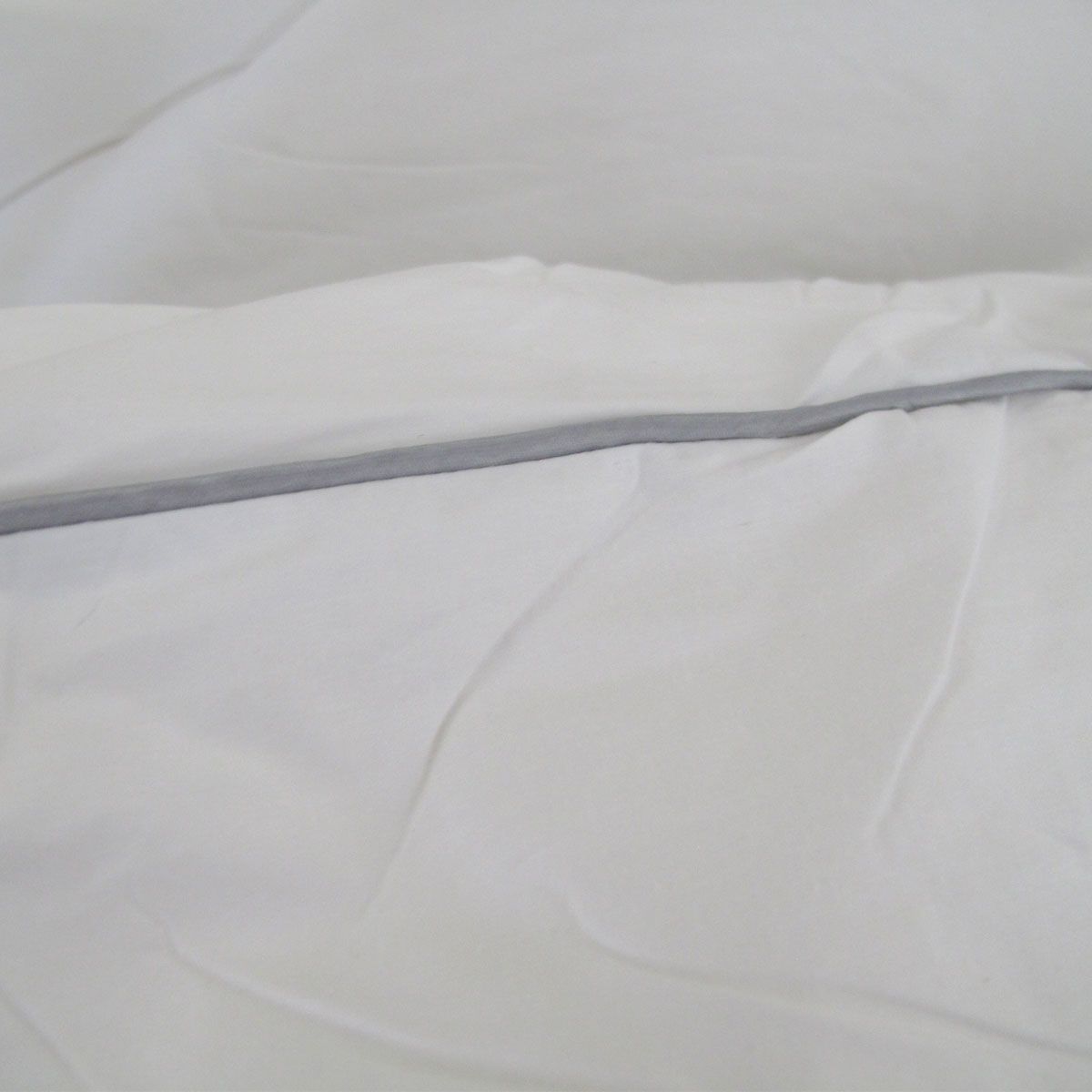 1000GSM Luxe Fully Fitted Mattress Topper 10cm thick with Fitted Skirt Queen
