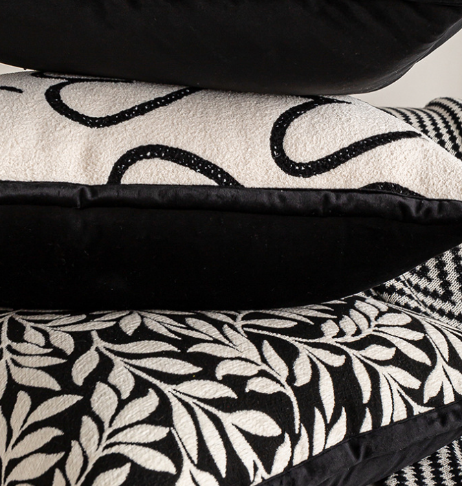 45*45cm Trees Triangle Elegant Two-Piece INS-Style Jacquard Pillow Covers - Black & White Sofa Decor